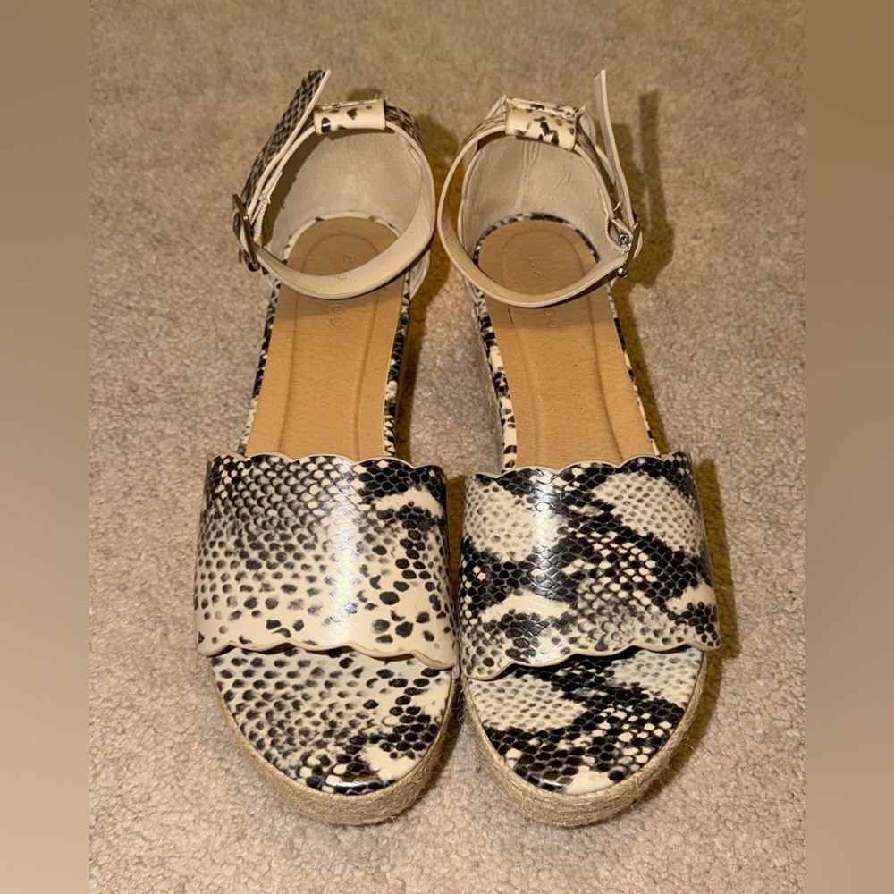 BAMBOO Snake Print Scalloped Espadrille Sandals - Cream/Black - Size 8.5